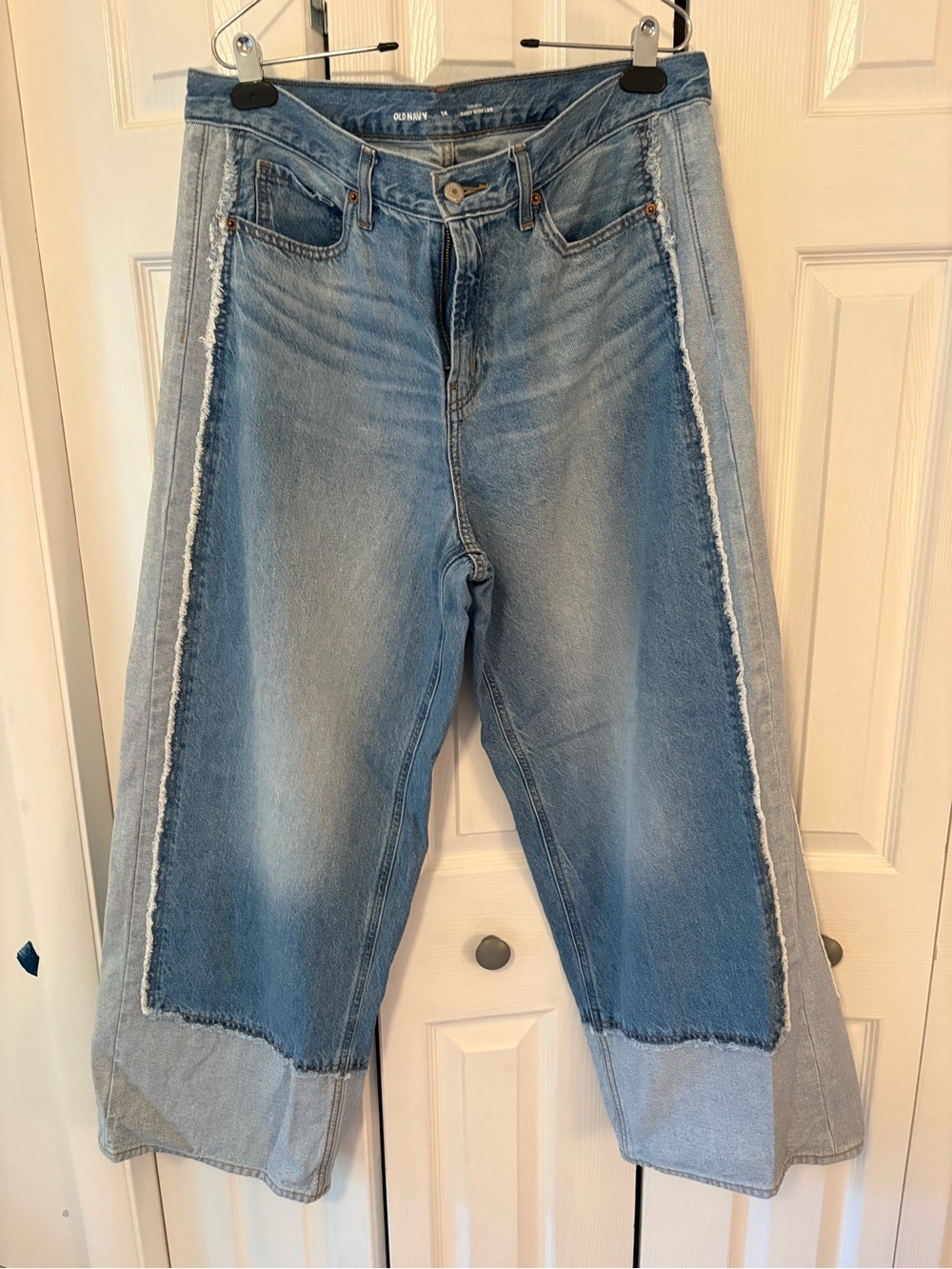 Two-Tone Light Blue Wide Leg Jeans